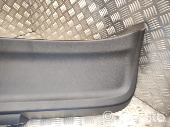 Renault Clio V Tailgate/boot cover trim set 909008594R