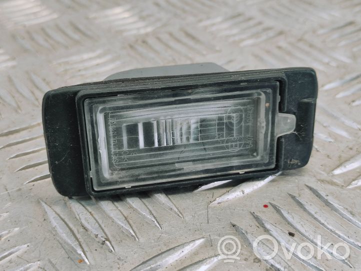 Opel Zafira C Number plate light 13576958