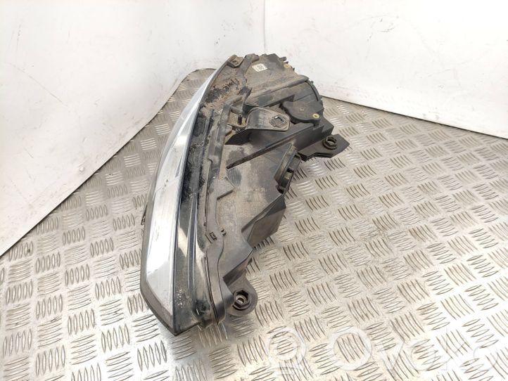 Audi A3 S3 8V Lampa przednia 8V0941006E