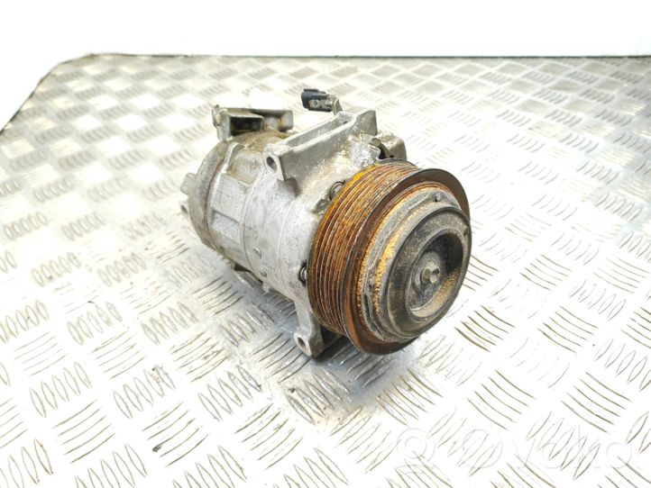 Nissan X-Trail T32 Ilmastointilaitteen kompressorin pumppu (A/C) 4472501520