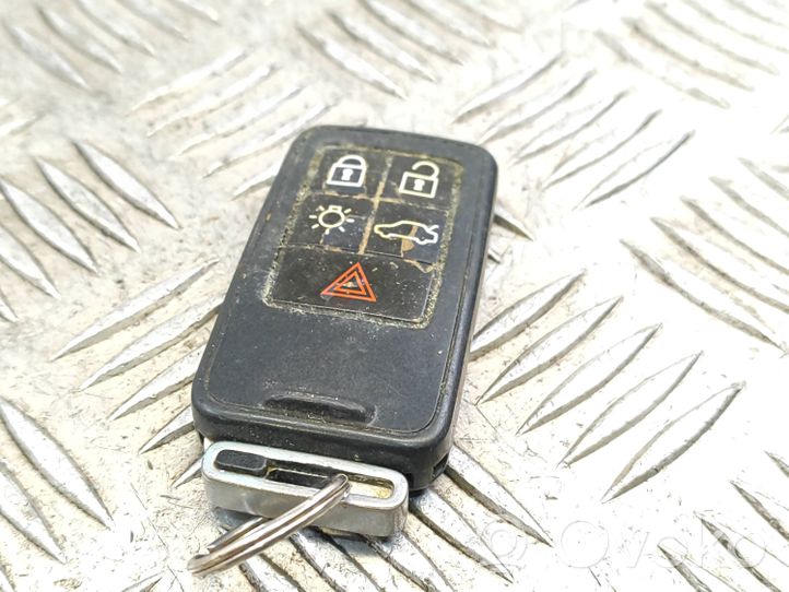 Volvo S60 Ignition key/card 