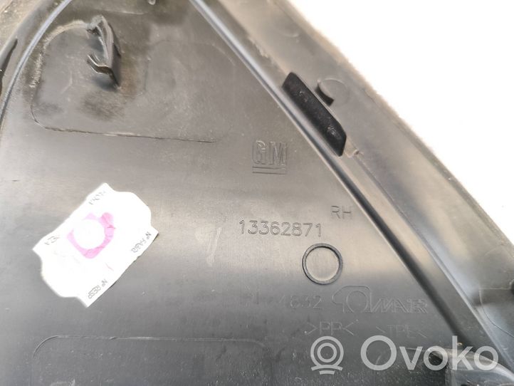 Opel Meriva B Listwa / Nakładka na błotnik przedni 13362871