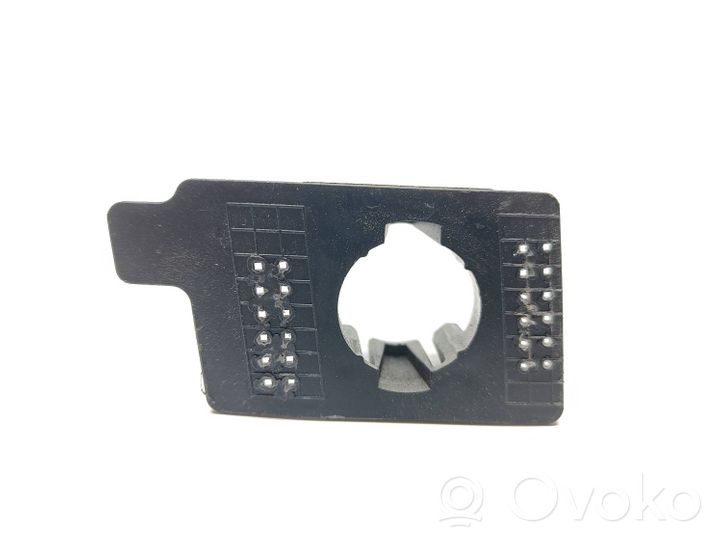 Peugeot 208 Support de capteur de stationnement arrière PDC 9823231880