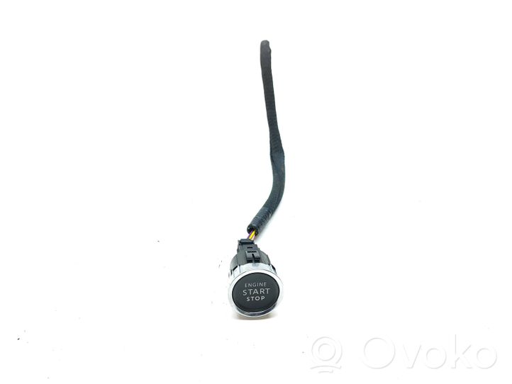 Peugeot 208 Bouton poussoir de démarrage du moteur 9827205180