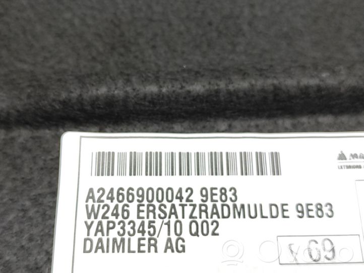 Mercedes-Benz B W246 W242 Wykładzina podłogowa bagażnika A2466900042