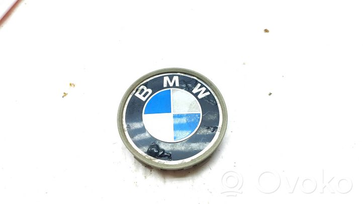 BMW 3 E92 E93 Alkuperäinen pölykapseli 6768640