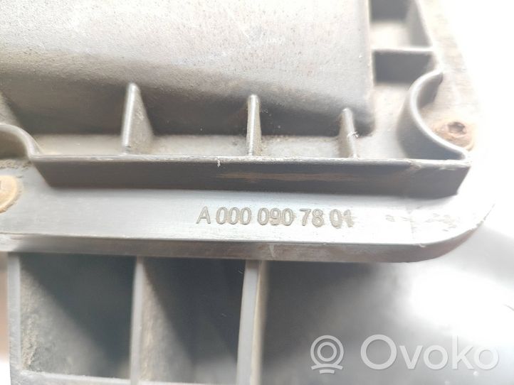 Mercedes-Benz Sprinter W906 Scatola del filtro dell’aria A0000907801