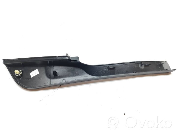 Toyota Aygo AB40 Inne części wnętrza samochodu 674920H030