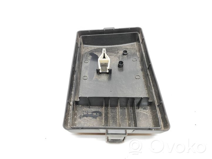 Audi Q2 - Coperchio scatola dei fusibili 5Q0937132A