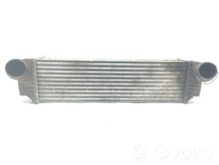 BMW 7 F01 F02 F03 F04 Starpdzesētāja radiators 7805629