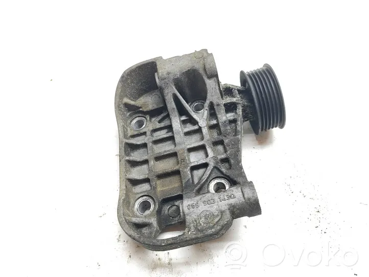 Audi Q7 4L Mocowanie alternatora 059903143Q