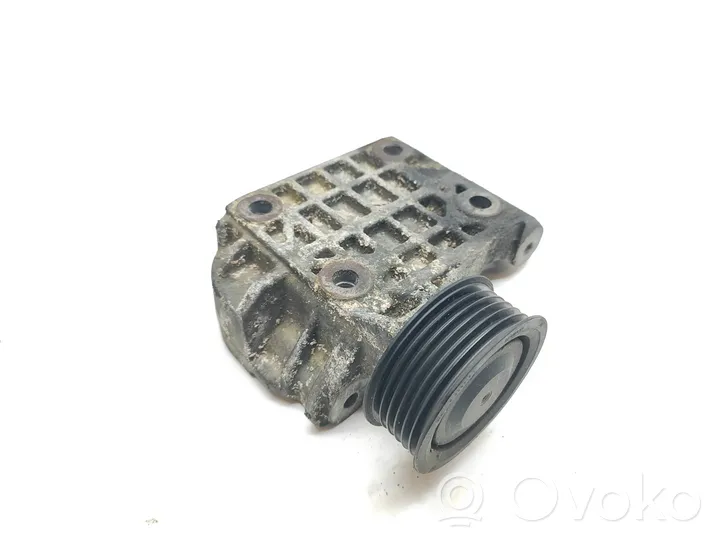 Audi Q7 4L Mocowanie alternatora 059903143Q