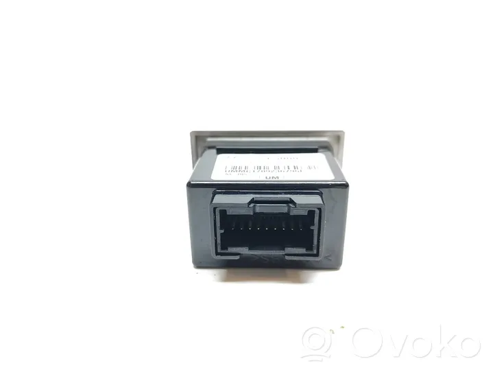 KIA Sportage USB socket connector 96120C5000