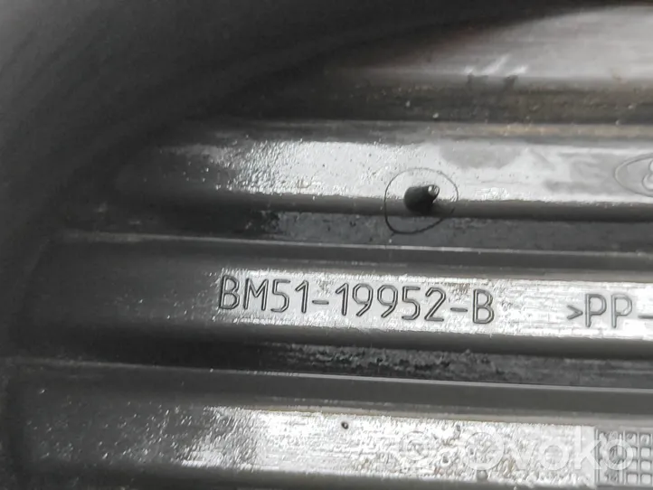 Ford Focus Grille antibrouillard avant BM5119952B