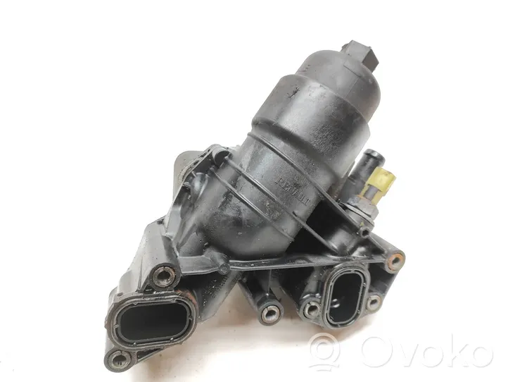 Renault Trafic III (X82) Supporto di montaggio del filtro dell’olio 70556029