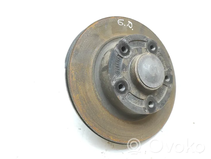 Renault Megane IV Rear wheel hub 