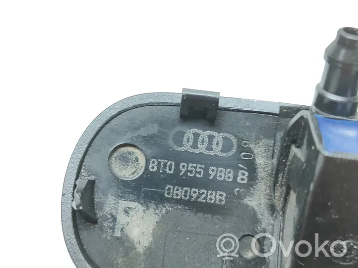 Audi A4 S4 B8 8K Dysza spryskiwacza szyby przedniej / czołowej 8T0955988B