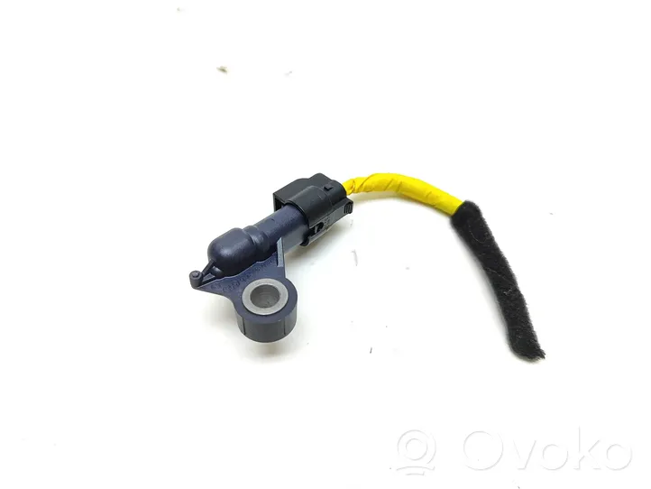 Maserati Levante Airbagsensor Crashsensor Drucksensor 51943477