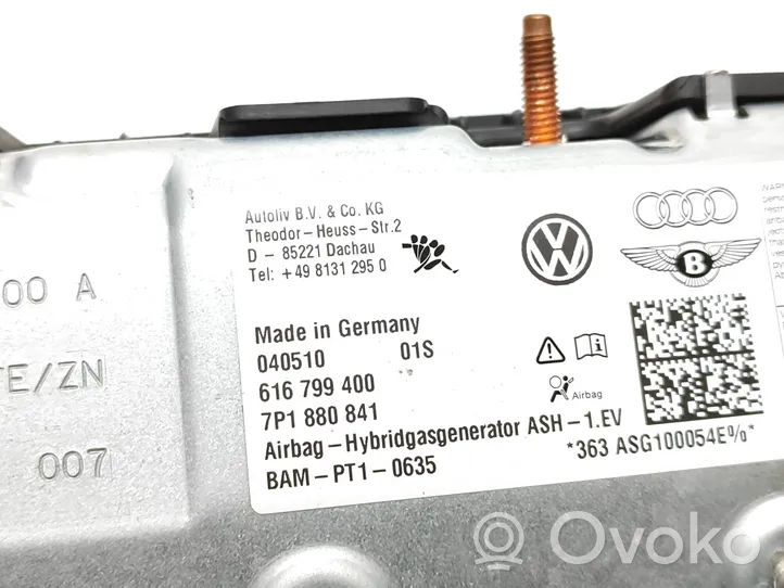 Volkswagen Touareg II Airbag per le ginocchia 7P1880841