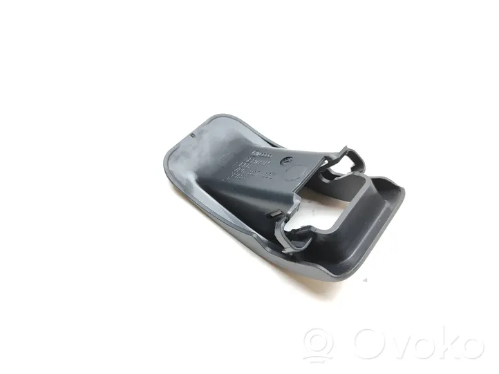 Volkswagen Touareg II ISOFIX cover 7P6887233