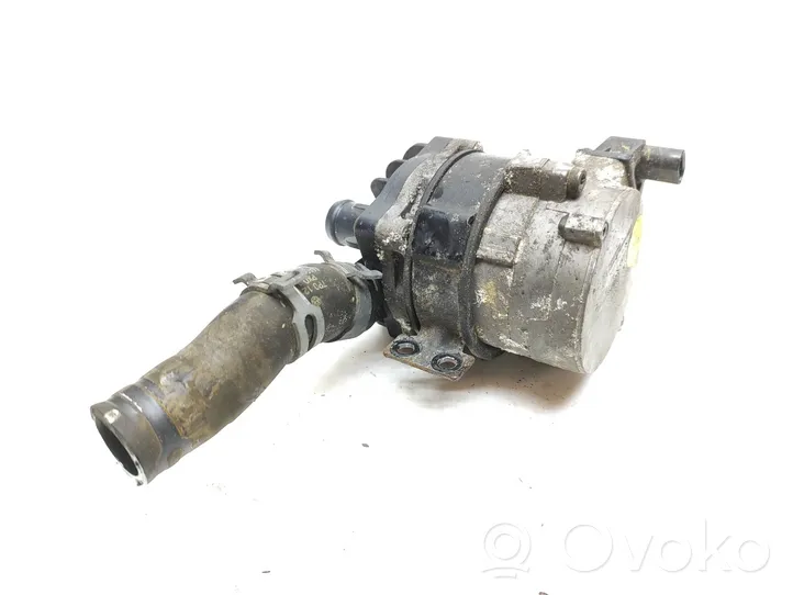 Volkswagen Touareg II Pompe à eau de liquide de refroidissement 7P0965567