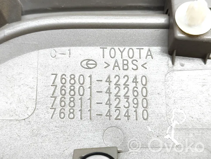 Toyota RAV 4 (XA50) Poszycie / Tapicerka tylnej klapy bagażnika 7680142240