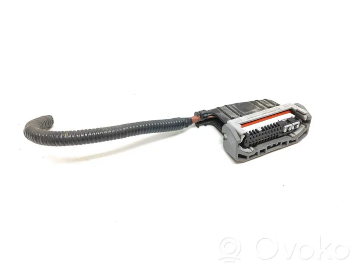 Toyota RAV 4 (XA50) Headlight/headlamp wiring loom/harness 