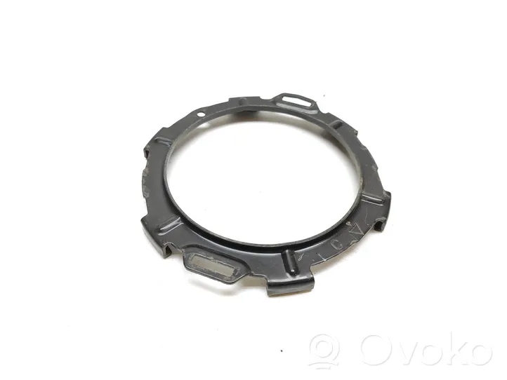 Toyota RAV 4 (XA50) Bague de verrouillage pour réservoir de carburant 