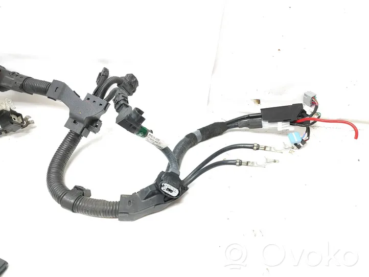 Toyota RAV 4 (XA50) Faisceau de câblage pour moteur 8212533270