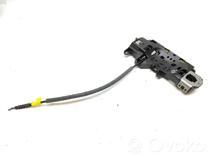 Audi A4 S4 B9 8W Klamka/wspornik zewnętrzny drzwi przednich 8W01837811A