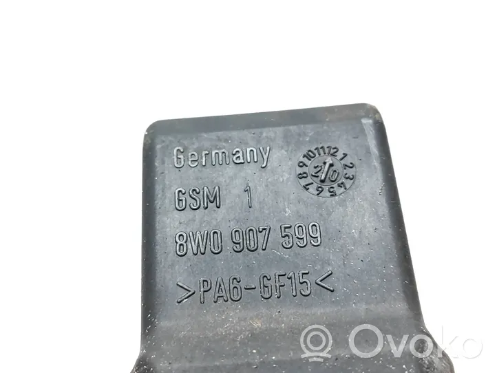 Audi A4 S4 B9 8W Hehkutulpan esikuumennuksen rele 8W0907599