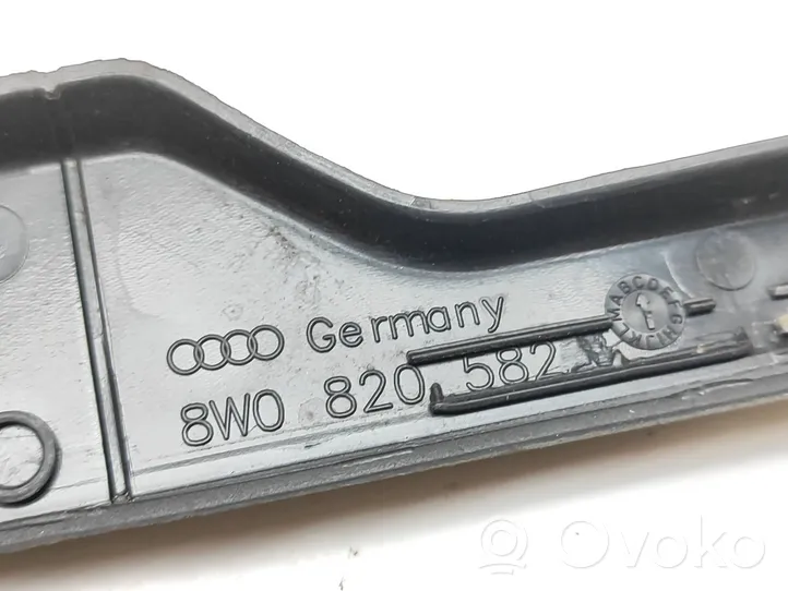 Audi A4 S4 B9 8W Moldura del borde del guardabarros 8W0820582