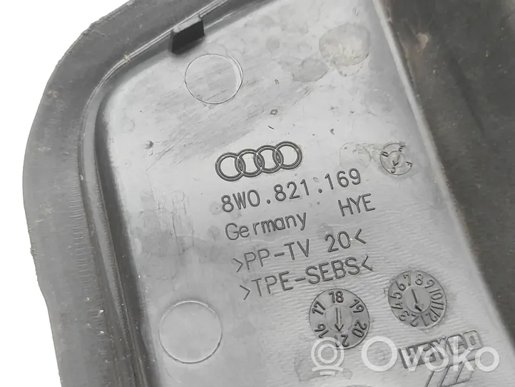 Audi A4 S4 B9 8W Lokasuojan päätylista 8W0821169