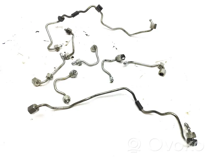 BMW 5 F10 F11 Tuyau d'alimentation conduite de carburant 