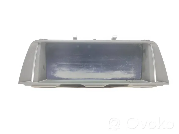 BMW 5 F10 F11 Panel / Radioodtwarzacz CD/DVD/GPS 9321016