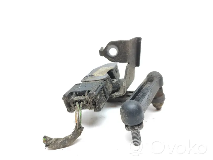 Volvo S90, V90 Niveausensor Leuchtweitenregulierung 31360329