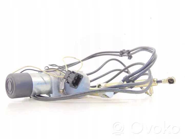 Volkswagen Phaeton Moteur de pompe hydraulique de hayon 3D5827383A