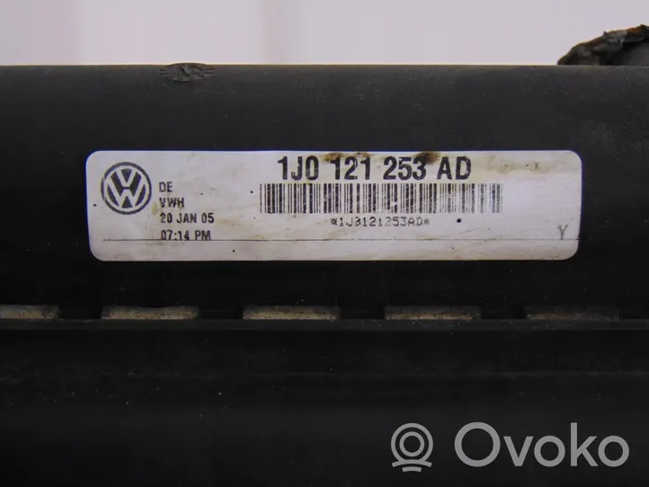 Volkswagen Golf IV Chłodnica / Komplet 1J0121253AD