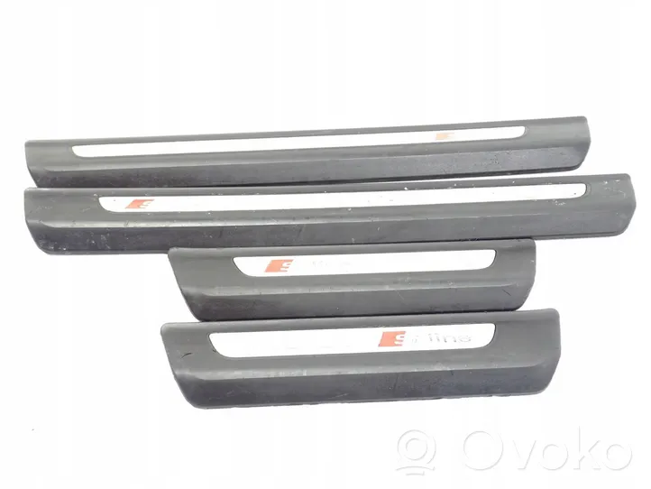 Audi Q7 4M Front sill (body part) 4M0853373C