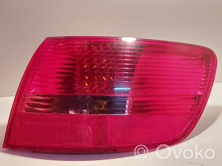 Audi A6 Allroad C6 Lampa tylna 4F9945096