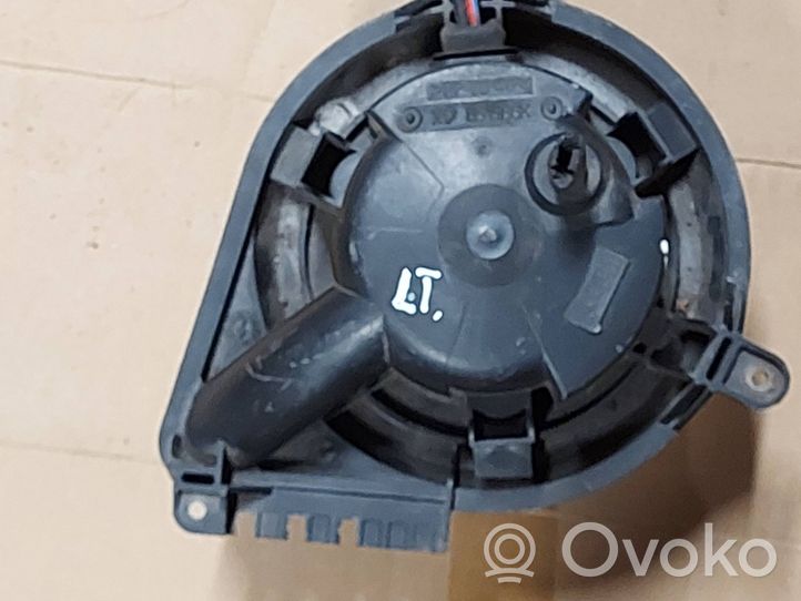 Volkswagen II LT Heater fan/blower 651586K