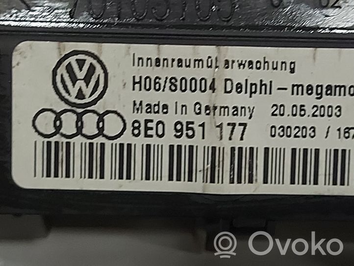 Audi A4 S4 B7 8E 8H Illuminazione sedili anteriori 8E0951177