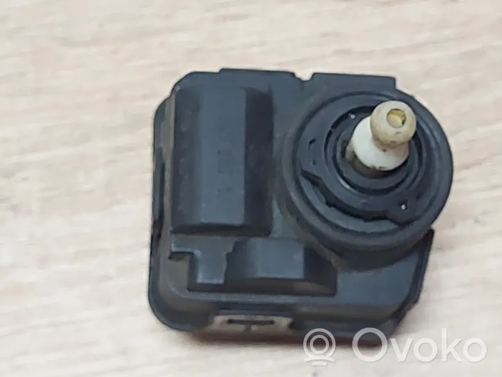 Audi A6 Allroad C5 Headlight level adjustment motor 8L0941295