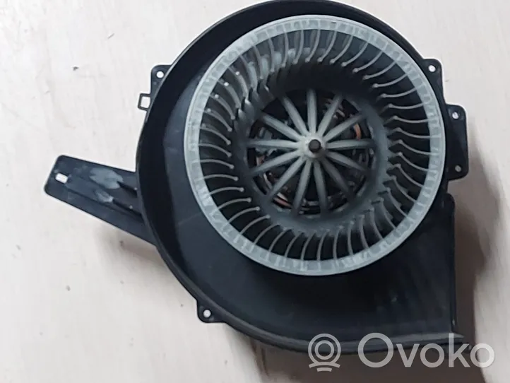 Skoda Fabia Mk2 (5J) Ventola riscaldamento/ventilatore abitacolo 6Q1820015H