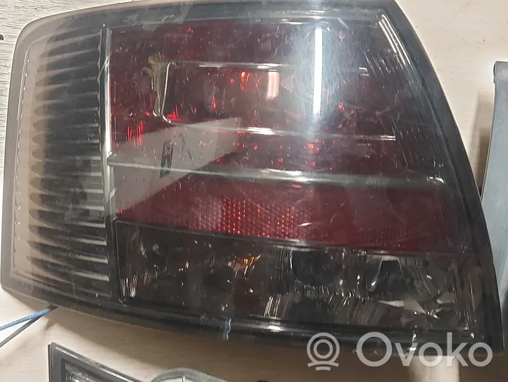 Audi A4 S4 B7 8E 8H Rear/tail lights set 