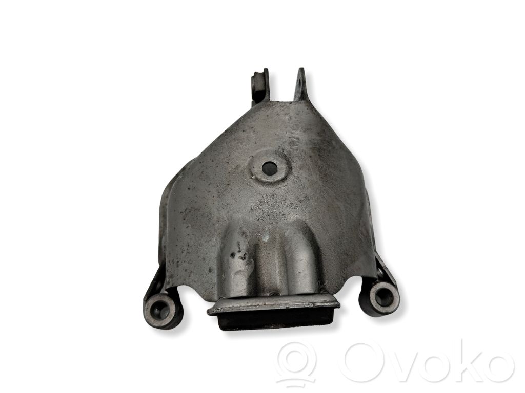 Audi A8 S8 D4 4H Engine mounting bracket 