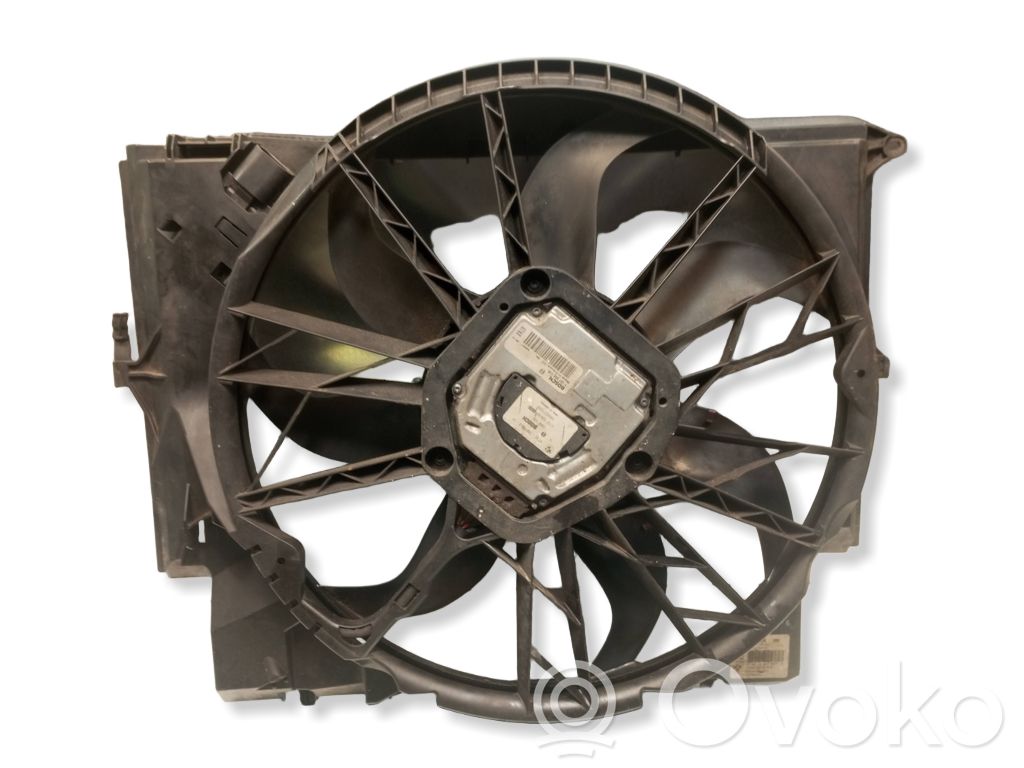BMW 3 E90 E91 Elektrisks radiatoru ventilators 