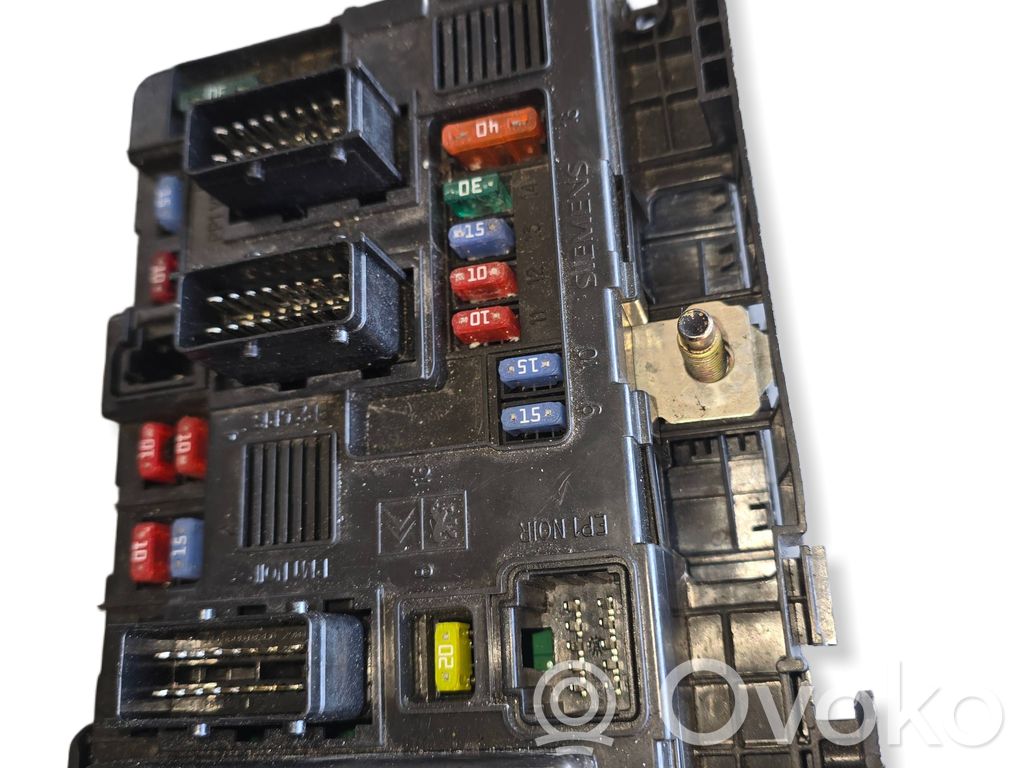 Peugeot Partner Fuse module 