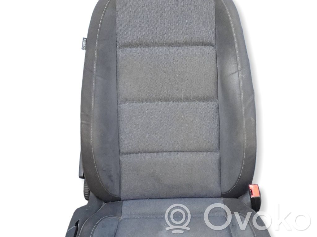 Volkswagen Golf VI Sedile anteriore del passeggero 