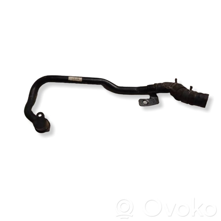 Volkswagen PASSAT B8 Conductă/furtun lichid de răcire motor 